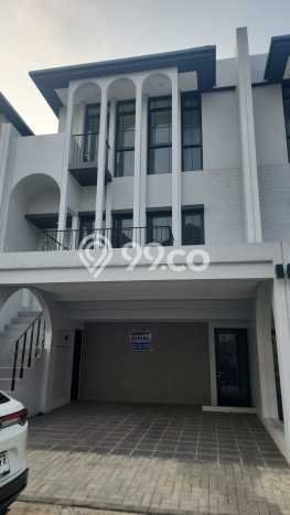 Rumah Strategis LT 84m² / LB 165m² di BSD City, Dekat Pusat Kota, Tangerang Rumah Strategis LT 84m² / LB 165m² di BSD City, Dekat Pusat Kota, Tangerang