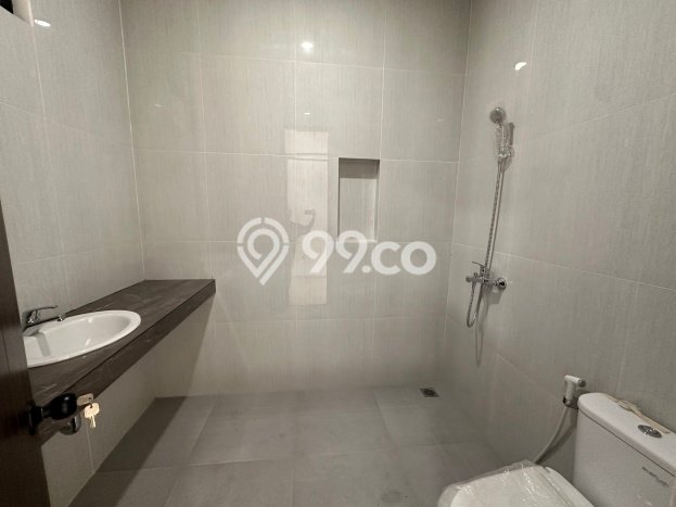 Dijual Rumah Mewah Elegan Dengan View Eksklusif di Alam Sutera, Tangerang Dijual Rumah Mewah Elegan Dengan View Eksklusif di Alam Sutera, Tangerang