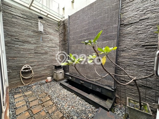 Dijual Rumah Luas Elegan Dengan View Eksklusif di Gading Serpong Pondok Hijau Golf, Tangerang Dijual Rumah Luas Elegan Dengan View Eksklusif di Gading Serpong Pondok Hijau Golf, Tangerang