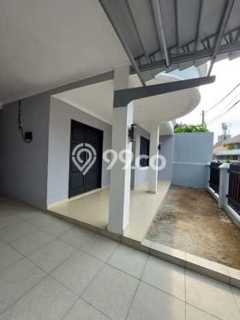 For Sale! Premium House LT 162m2 Desain Modern di BSD Griya Loka For Sale! Premium House LT 162m2 Desain Modern di BSD Griya Loka