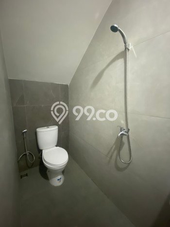 HOT DEAL! Rumah area Graha Raya Bintaro, 2 KM, Lingkungan Asri, Luas 72m² Bangunan 70m² HOT DEAL! Rumah area Graha Raya Bintaro, 2 KM, Lingkungan Asri, Luas 72m² Bangunan 70m²