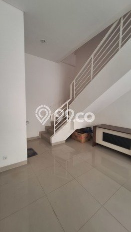 AREA KOMERSIAL! Ruko di Gading Serpong, Luas 80m², Posisi Strategis AREA KOMERSIAL! Ruko di Gading Serpong, Luas 80m², Posisi Strategis