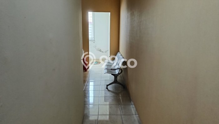 Ruko Area Komersial di Gading Serpong, Luas 191m², Jalan Utama Ruko Area Komersial di Gading Serpong, Luas 191m², Jalan Utama