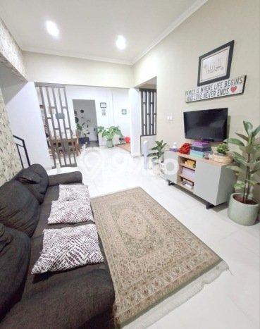 Dijual Hunian Rumah Terawat 4 KT di Graha Raya, Tangerang Selatan Dijual Hunian Rumah Terawat 4 KT di Graha Raya, Tangerang Selatan