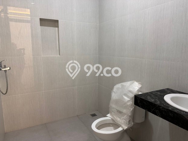 Dijual Rumah Mewah Elegan Dengan View Eksklusif di Alam Sutera, Tangerang Dijual Rumah Mewah Elegan Dengan View Eksklusif di Alam Sutera, Tangerang