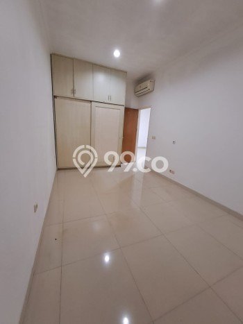 HOT DEAL! Dijual Rumah Premium di Serpong Villa Melati Mas, Tangerang Selatan, LT 120m² Luas Bangunan 100m² HOT DEAL! Dijual Rumah Premium di Serpong Villa Melati Mas, Tangerang Selatan, LT 120m² Luas Bangunan 100m²