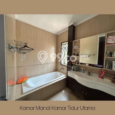 HOT LISTING! Rumah Ready Stock di BSD, Tangerang, Luas 480m² LB 310m² HOT LISTING! Rumah Ready Stock di BSD, Tangerang, Luas 480m² LB 310m²