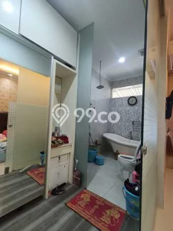 Siap Huni Rumah Mewah 5 Kamar di Cengkareng Dekat ke Mana Saja Siap Huni Rumah Mewah 5 Kamar di Cengkareng Dekat ke Mana Saja