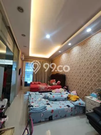 Siap Huni Rumah Mewah 5 Kamar di Cengkareng Dekat ke Mana Saja Siap Huni Rumah Mewah 5 Kamar di Cengkareng Dekat ke Mana Saja
