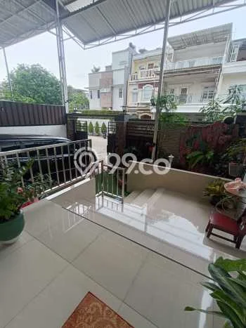 Siap Huni Rumah Mewah 5 Kamar di Cengkareng Dekat ke Mana Saja Siap Huni Rumah Mewah 5 Kamar di Cengkareng Dekat ke Mana Saja