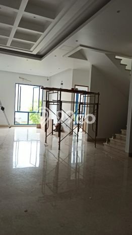 Rumah Mewah LB 200m2 Siap Pakai Desain Elegan di Pantai Indah Kapuk, Jakarta Utara Rumah Mewah LB 200m2 Siap Pakai Desain Elegan di Pantai Indah Kapuk, Jakarta Utara
