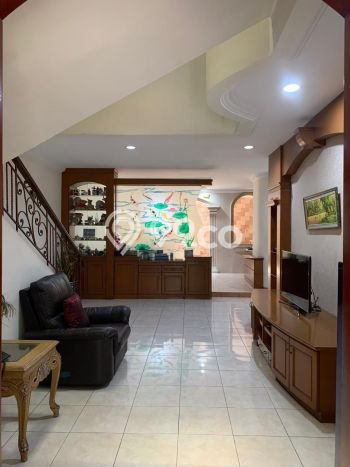 Rumah Luxury Modern Tanpa Renovasi di Pantai Indah Kapuk Jakarta Utara Rumah Luxury Modern Tanpa Renovasi di Pantai Indah Kapuk Jakarta Utara