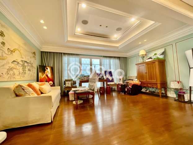 Ready to Use! Luxury House LT 522m2 Desain Elegan di Pantai Indah Kapuk Ready to Use! Luxury House LT 522m2 Desain Elegan di Pantai Indah Kapuk
