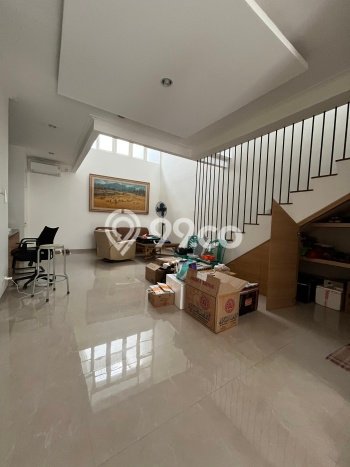 Ready to Use! Luxury House LT 168m2 Desain Elegan di Pantai Indah Kapuk Ready to Use! Luxury House LT 168m2 Desain Elegan di Pantai Indah Kapuk