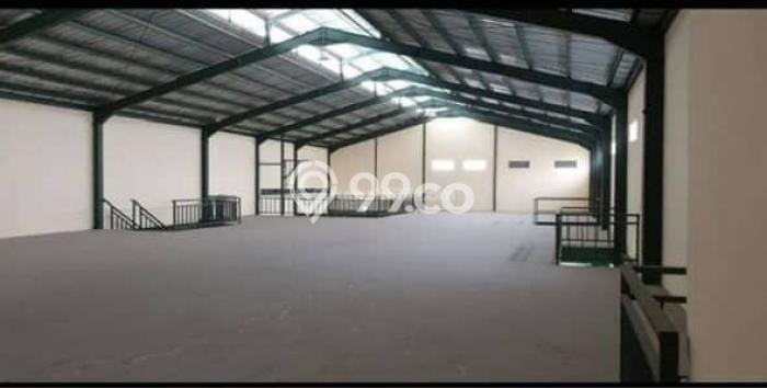 Disewakan Gudang di Kawasan Ramai Bandengan Luas 1425m2 Disewakan Gudang di Kawasan Ramai Bandengan Luas 1425m2