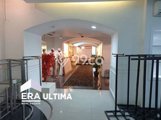 Ruko Dijual di Prime Area Bandung Luas 660m2 Ruko Dijual di Prime Area Bandung Luas 660m2