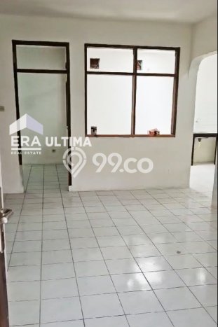 Rumah area Taman Kopo Indah, Bandung, Luas 102m² LB 80m² Rumah area Taman Kopo Indah, Bandung, Luas 102m² LB 80m²
