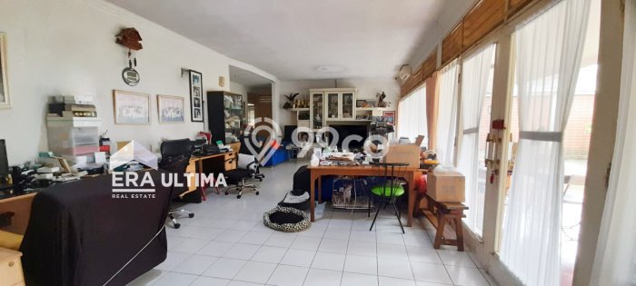 Jual Rumah Luas Elegan Dengan View Cantik di Gatot Subroto, Bandung Jual Rumah Luas Elegan Dengan View Cantik di Gatot Subroto, Bandung