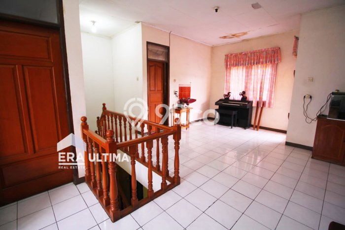 Dijual Rumah Mewah Megah Dengan View Eksklusif di Cibaduyut, Bandung Dijual Rumah Mewah Megah Dengan View Eksklusif di Cibaduyut, Bandung