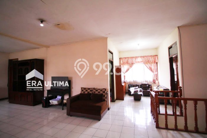 Dijual Rumah Mewah Megah Dengan View Eksklusif di Cibaduyut, Bandung Dijual Rumah Mewah Megah Dengan View Eksklusif di Cibaduyut, Bandung