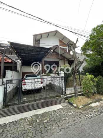 Dijual Rumah Luas Elegan Dengan View Eksklusif di Cikutra, Bandung Dijual Rumah Luas Elegan Dengan View Eksklusif di Cikutra, Bandung