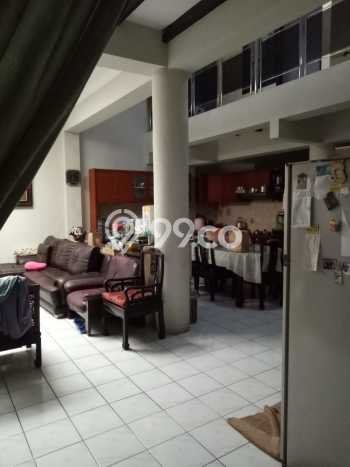 For Sale! Luxury House LT 347m2 Desain Elegan di Buah Batu For Sale! Luxury House LT 347m2 Desain Elegan di Buah Batu
