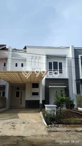 HARGA TERBAIK! Rumah area Cakung, 4 KT, Area Sejuk, Luas 160m² Bangunan 140m² HARGA TERBAIK! Rumah area Cakung, 4 KT, Area Sejuk, Luas 160m² Bangunan 140m²