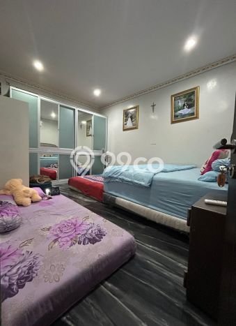Area Ramai! Ruko Dijual di Cakung untuk Bisnis Luas Bangunan 306m2 Area Ramai! Ruko Dijual di Cakung untuk Bisnis Luas Bangunan 306m2