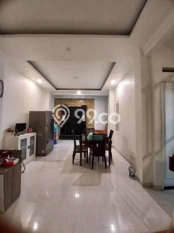 For Sale Rumah 4 Kamar Lokasi Ideal Bagus dan Strategis di Tarumajaya For Sale Rumah 4 Kamar Lokasi Ideal Bagus dan Strategis di Tarumajaya
