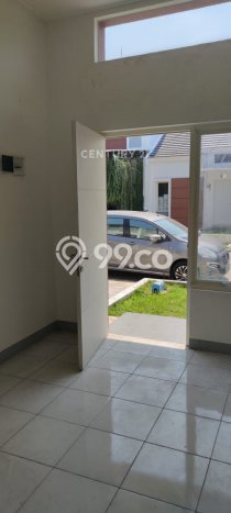 For Sale Rumah 2 Kamar Lokasi Ideal Bagus dan Strategis di Bekasi Utara For Sale Rumah 2 Kamar Lokasi Ideal Bagus dan Strategis di Bekasi Utara