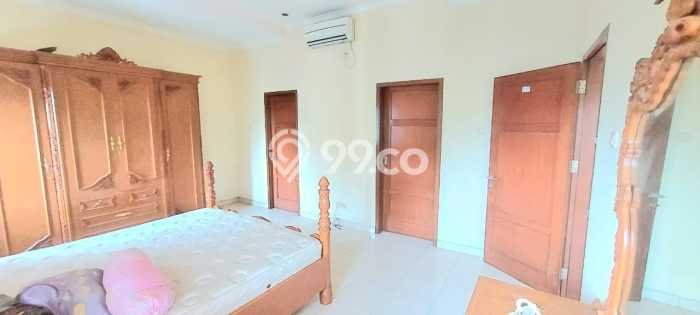 Rumah Mewah LB 198m2 Siap Huni Desain Elegan di Pondok Kelapa, Jakarta Timur Rumah Mewah LB 198m2 Siap Huni Desain Elegan di Pondok Kelapa, Jakarta Timur