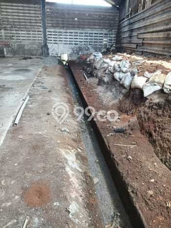 Gudang Kawasan Niaga Kawasan Bekasi Barat, Luas 1600m2m², Siap Operasional Gudang Kawasan Niaga Kawasan Bekasi Barat, Luas 1600m2m², Siap Operasional