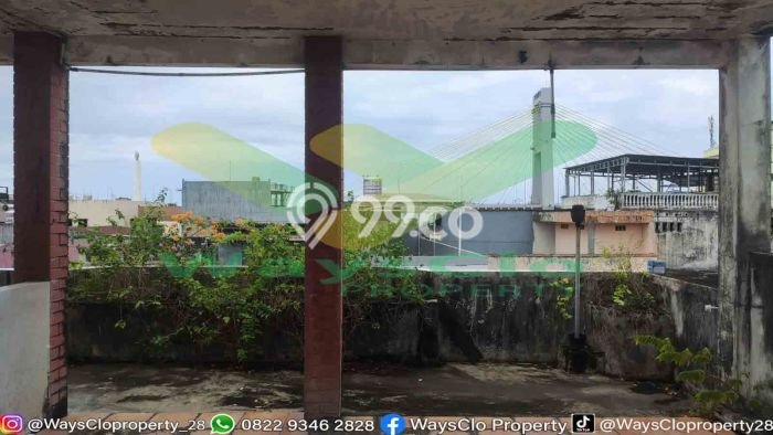 FOR SALE! Ruko di Wenang Manado, LT 299m2, LB 801m2 FOR SALE! Ruko di Wenang Manado, LT 299m2, LB 801m2