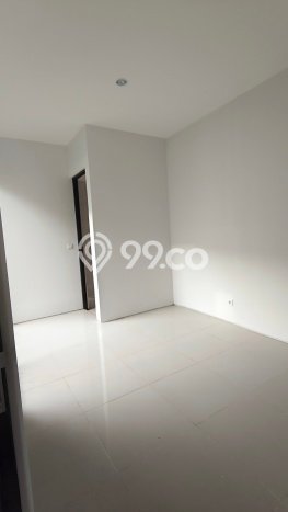 Lokasi terbaik! Rumah siap huni disewakan di Cisauk LB 85m2 Lokasi terbaik! Rumah siap huni disewakan di Cisauk LB 85m2