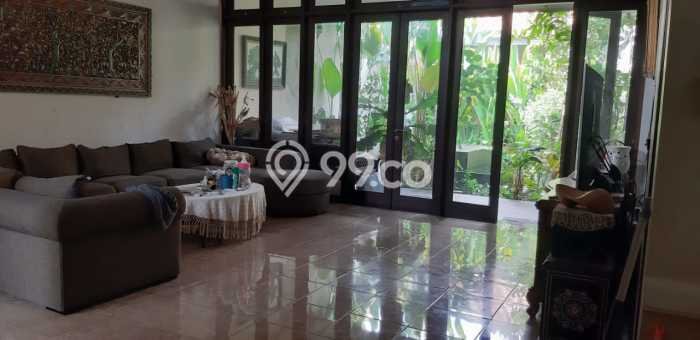 Rumah Bagus area Rungkut, Surabaya, LT 402m2m², LB 260m2m² Rumah Bagus area Rungkut, Surabaya, LT 402m2m², LB 260m2m²