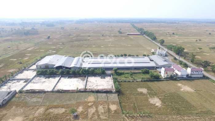 Unit Komersial Dijual di Palasah Majalengka Luas Tanah 21000m2, Luas Bangunan 21000m2 Unit Komersial Dijual di Palasah Majalengka Luas Tanah 21000m2, Luas Bangunan 21000m2