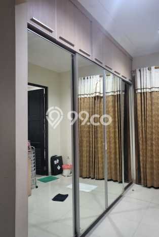 Dijual Rumah Mewah Megah Dengan View Eksklusif di Taman Palem, Jakarta Barat Dijual Rumah Mewah Megah Dengan View Eksklusif di Taman Palem, Jakarta Barat