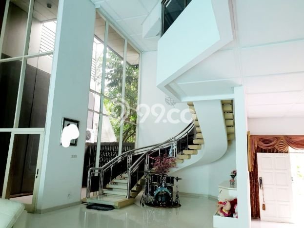 Jual Rumah Mewah Megah Dengan View Eksklusif di Sunter, Jakarta Utara Jual Rumah Mewah Megah Dengan View Eksklusif di Sunter, Jakarta Utara