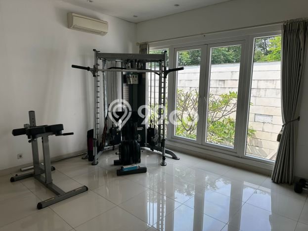Hunian Mewah LB 600m2 Siap Pakai Desain Elegan di Pantai Indah Kapuk, Jakarta Utara Hunian Mewah LB 600m2 Siap Pakai Desain Elegan di Pantai Indah Kapuk, Jakarta Utara