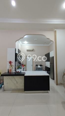 Rumah Elit Modern Siap Huni di Pantai Indah Kapuk Jakarta Utara Rumah Elit Modern Siap Huni di Pantai Indah Kapuk Jakarta Utara