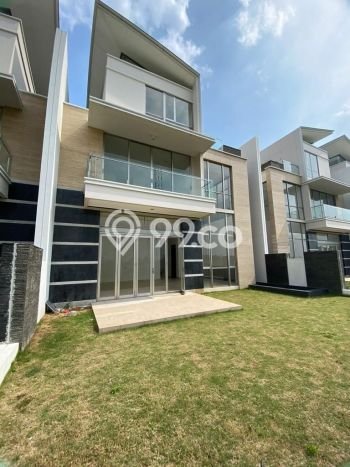 Hunian Mewah LB 450m2 Siap Pakai Desain Elegan di Pantai Indah Kapuk 2, Jakarta Utara Hunian Mewah LB 450m2 Siap Pakai Desain Elegan di Pantai Indah Kapuk 2, Jakarta Utara
