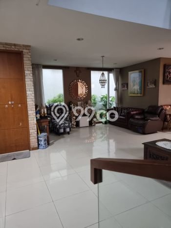 Rumah Luxury Modern Tanpa Renovasi di Pondok Indah Jakarta Selatan Rumah Luxury Modern Tanpa Renovasi di Pondok Indah Jakarta Selatan