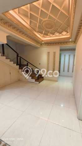 For Sale! Premium House LT 202m2 Desain Modern di Taman Palem For Sale! Premium House LT 202m2 Desain Modern di Taman Palem
