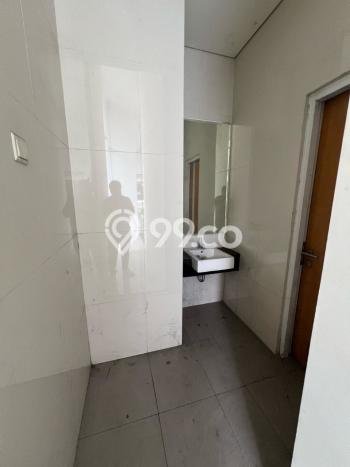 Kantor Usaha Dijual di Pinang Tangerang LT 750m2 & LB 3206m2 Kantor Usaha Dijual di Pinang Tangerang LT 750m2 & LB 3206m2