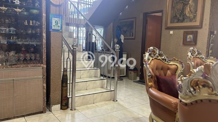 Rumah Elit Akses Strategis di Jakarta Barat Rumah Elit Akses Strategis di Jakarta Barat