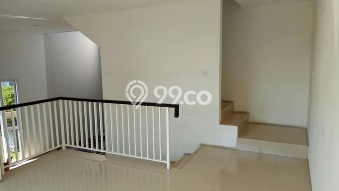 Rumah Elit Modern Tanpa Renovasi di Citra Garden Jakarta Barat Rumah Elit Modern Tanpa Renovasi di Citra Garden Jakarta Barat