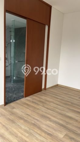 Ready to Use! Luxury House LT 570m2 Desain Elegan di BSD City Ready to Use! Luxury House LT 570m2 Desain Elegan di BSD City