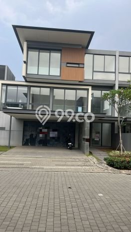 Ready to Use! Luxury House LT 570m2 Desain Elegan di BSD City Ready to Use! Luxury House LT 570m2 Desain Elegan di BSD City