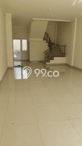 Ruko Dijual di Jakarta Barat LT 115m2 & LB 185m2 Lokasi Terbaik! Ruko Dijual di Jakarta Barat LT 115m2 & LB 185m2 Lokasi Terbaik!