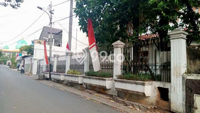 Dijual Rumah Mewah Exclusive di Kebayoran Baru, Jakarta Selatan Dijual Rumah Mewah Exclusive di Kebayoran Baru, Jakarta Selatan
